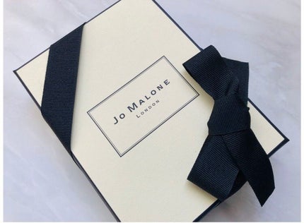 Jo MALONE LONDON ネクタリン ブロッサム & ハニー コロンのクチコミ「| ジョーマローンロンドン |
ネクタリンブロッサム&ハニーコロン
付けたばかりの時は.....」(3枚目)