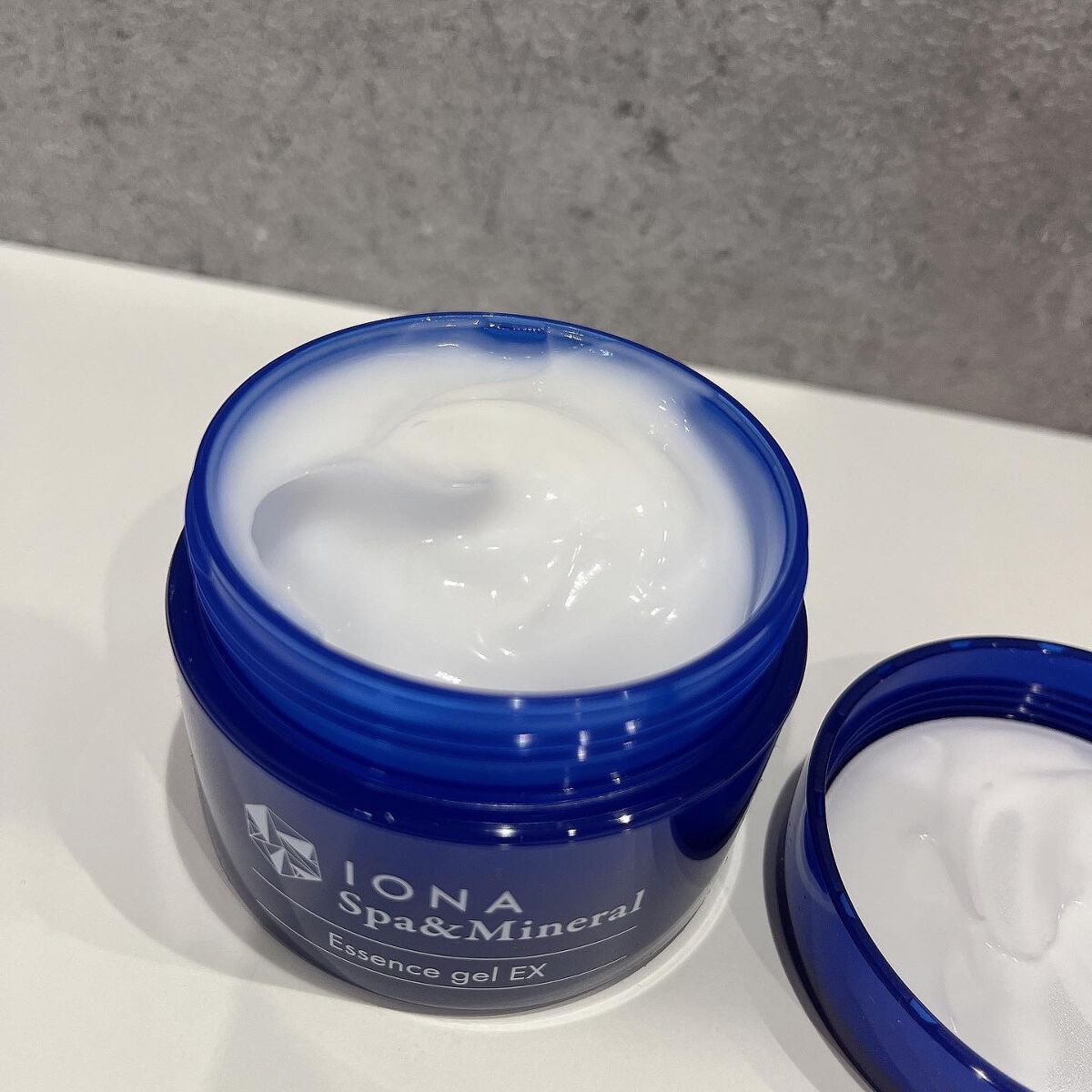 エッセンス ジェル EX/イオナ スパ&ミネラル/オールインワン化粧品を使ったクチコミ(3枚目)
