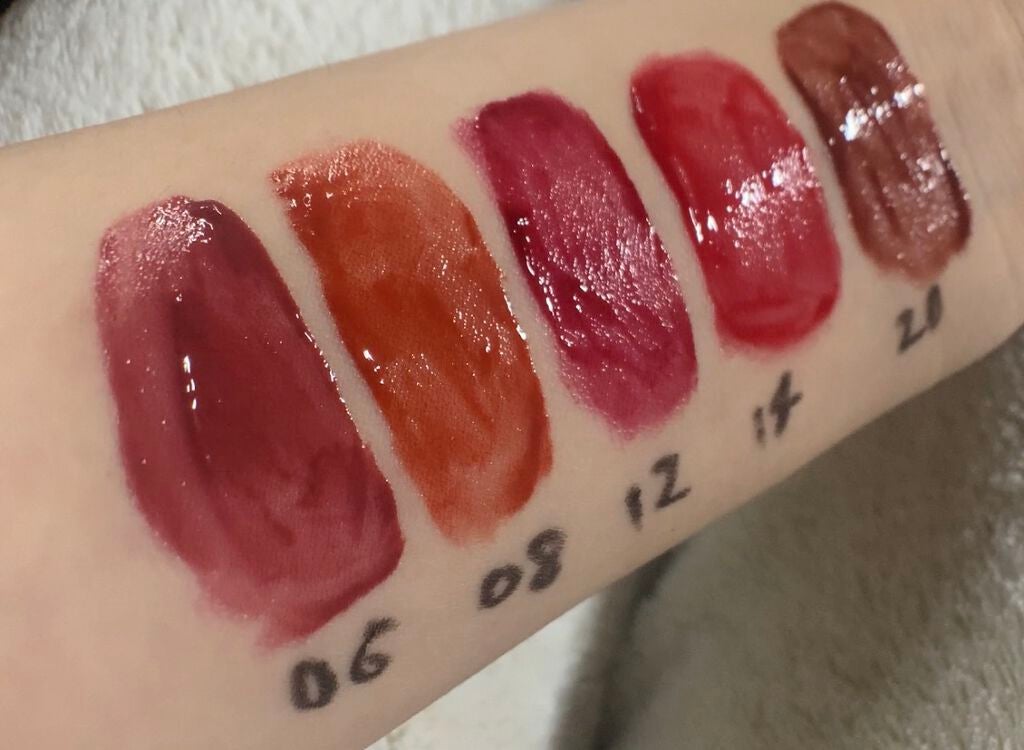 ジューシーラスティングティント/rom&nd/リップティントを使ったクチコミ(2枚目)