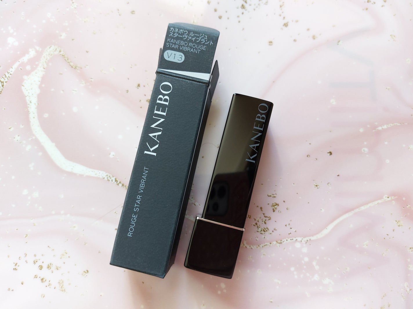 ルージュスターヴァイブラント/KANEBO/口紅を使ったクチコミ(5枚目)