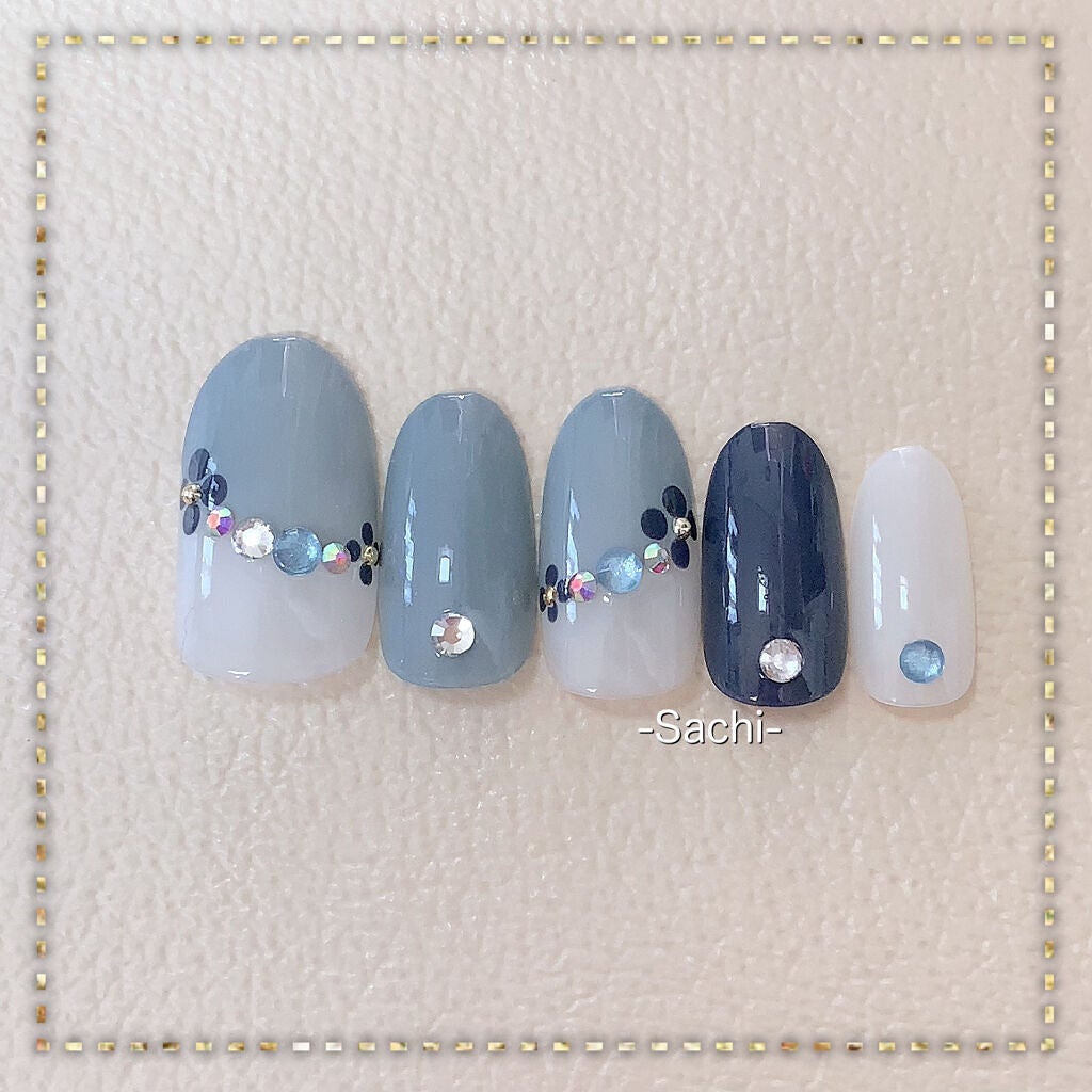 カラフルネイルズ/キャンメイク/マニキュアを使ったクチコミ(3枚目)