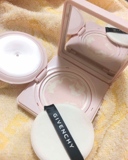 ランタンポレル ブロッサム クリーム コンパクト/GIVENCHY/化粧下地を使ったクチコミ(1枚目)
