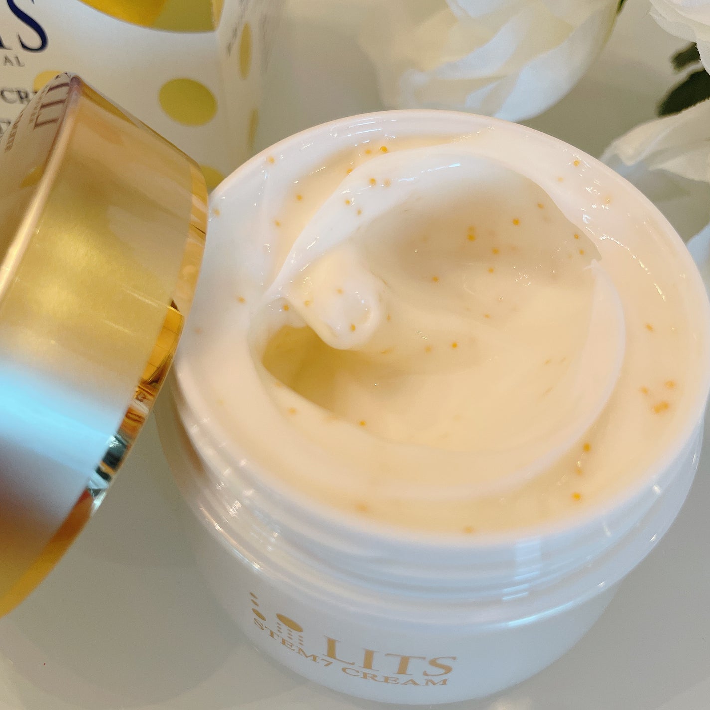 リバイバル ステム7/リッツ/フェイスクリームを使ったクチコミ(3枚目)