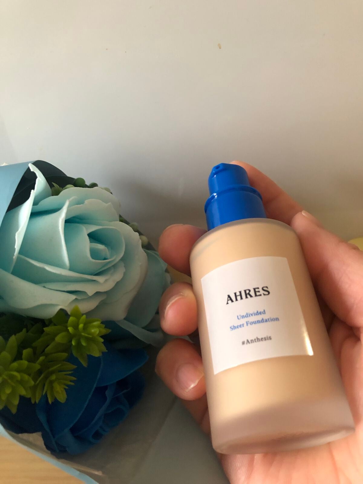アンディヴァイデッド シアーファンデーション/アーレス/リキッドファンデーションを使ったクチコミ(3枚目)