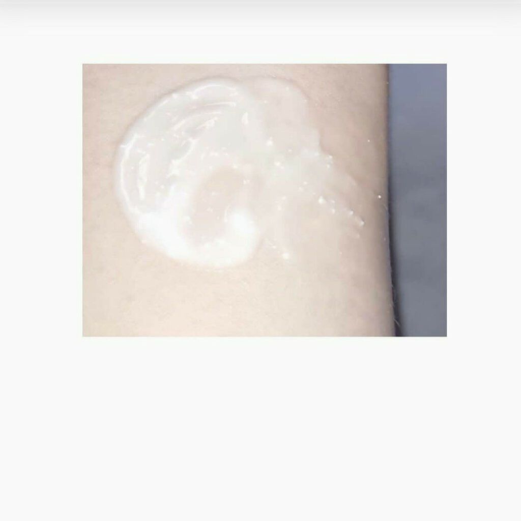 ALBION エクシア AL ブライトアップ ピーリングのクチコミ「
ALBION
エクシア AL
ブライトアップ ピーリング

古くなった角質をやさしく取り除き.....」（2枚目）