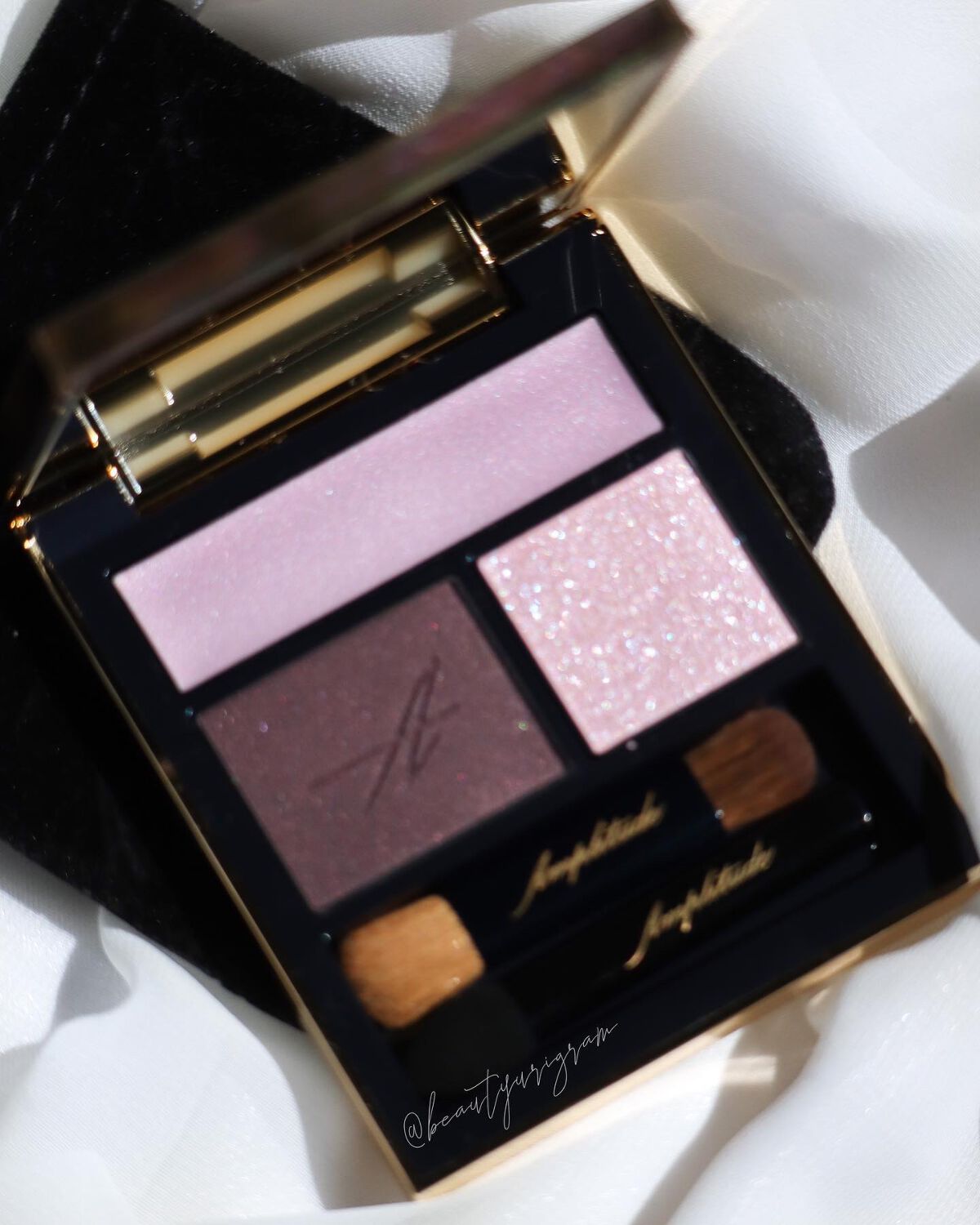 コンスピキュアス アイズ/Amplitude/アイシャドウパレットを使ったクチコミ(5枚目)