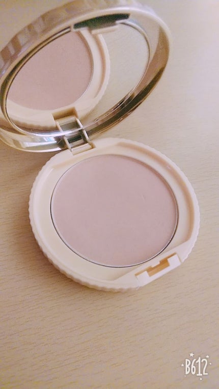 【旧品】マシュマロフィニッシュパウダー/キャンメイク/プレストパウダーを使ったクチコミ(2枚目)