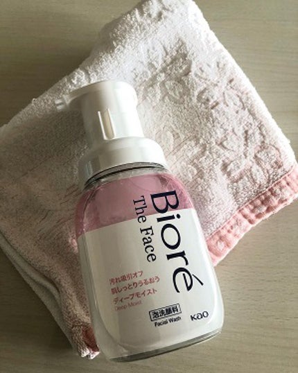 ビオレ ザフェイス 泡洗顔料 ディープモイスト/ビオレ/泡洗顔を使ったクチコミ(1枚目)