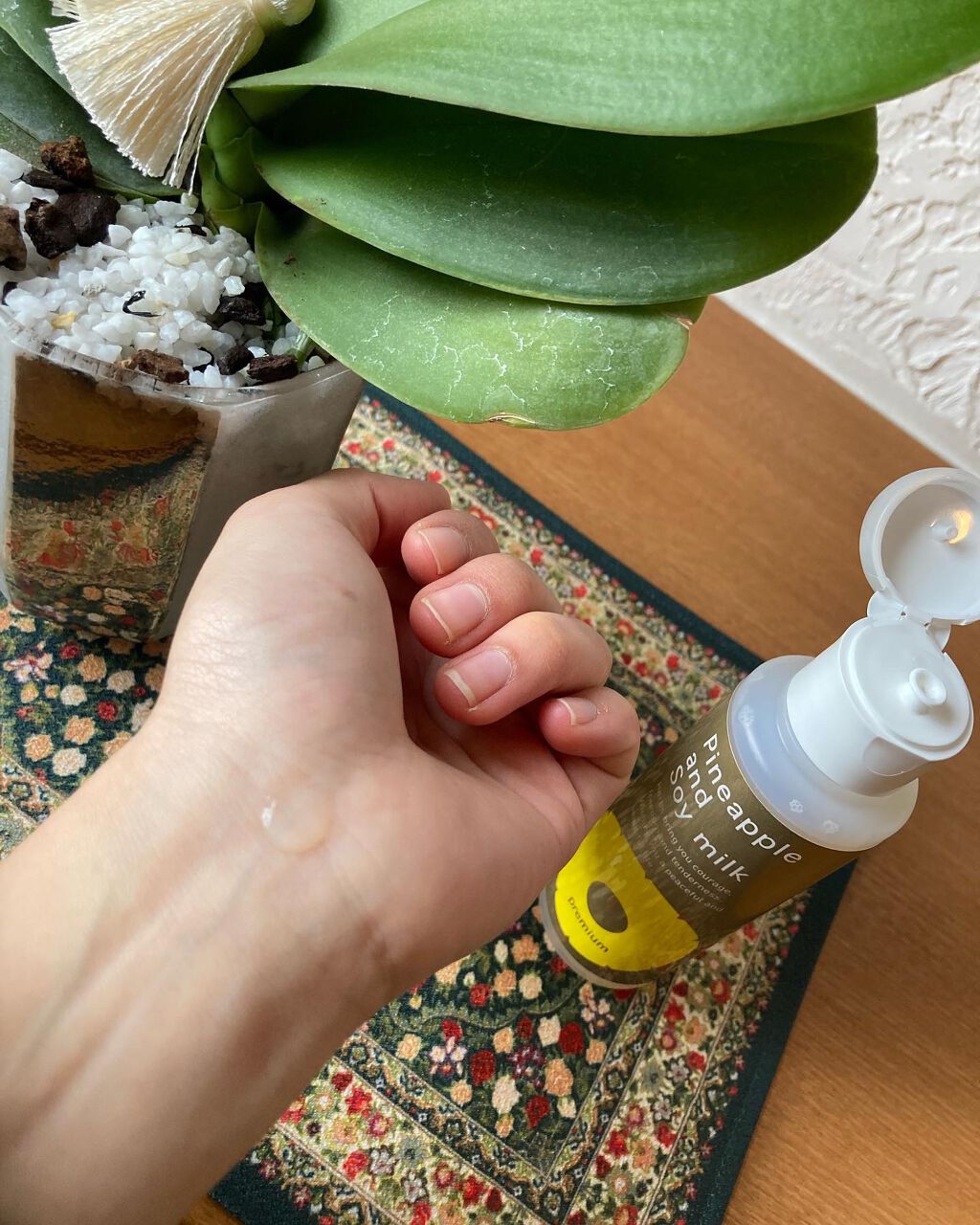 パイナップル豆乳ローションプレミアム/鈴木ハーブ研究所/ボディローションを使ったクチコミ（3枚目）