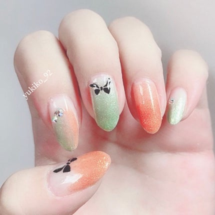 ネイルホリック Glamour Glitter/ネイルホリック/マニキュアを使ったクチコミ(2枚目)