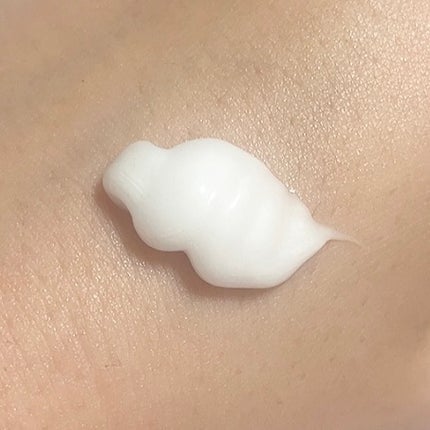 メディケイティッド センシティブケア ボディローション 美肌ケア【医薬部外品】/ヴァセリン/ボディローションを使ったクチコミ(2枚目)