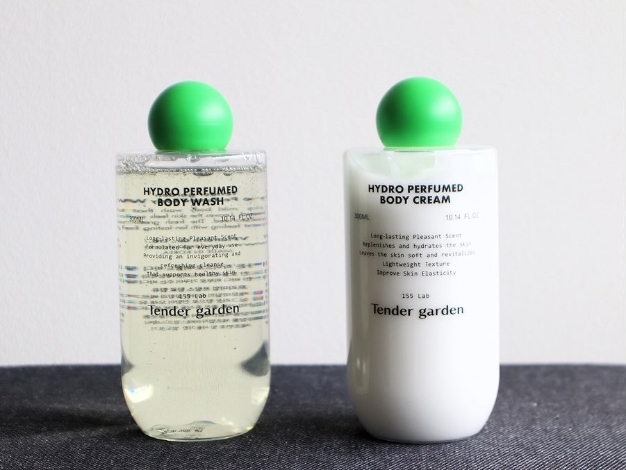 HYDRO PERFUMED BODY CREAM/Tender garden/ボディクリームを使ったクチコミ（2枚目）