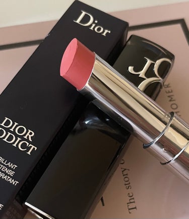 Dior ディオール アディクト リップスティックのクチコミ「DIOR ADDICTの限定色
331 MIMIROSE を新しくお出迎え💄

日本では店舗限.....」（3枚目）