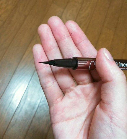 ラブ・ライナー リキッドアイライナーR3/ラブ・ライナー/リキッドアイライナーを使ったクチコミ(4枚目)