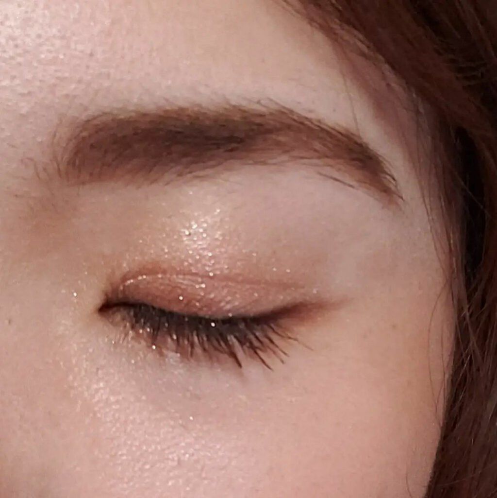 トーン タッチ アイズ/SUQQU/単色アイシャドウを使ったクチコミ(4枚目)