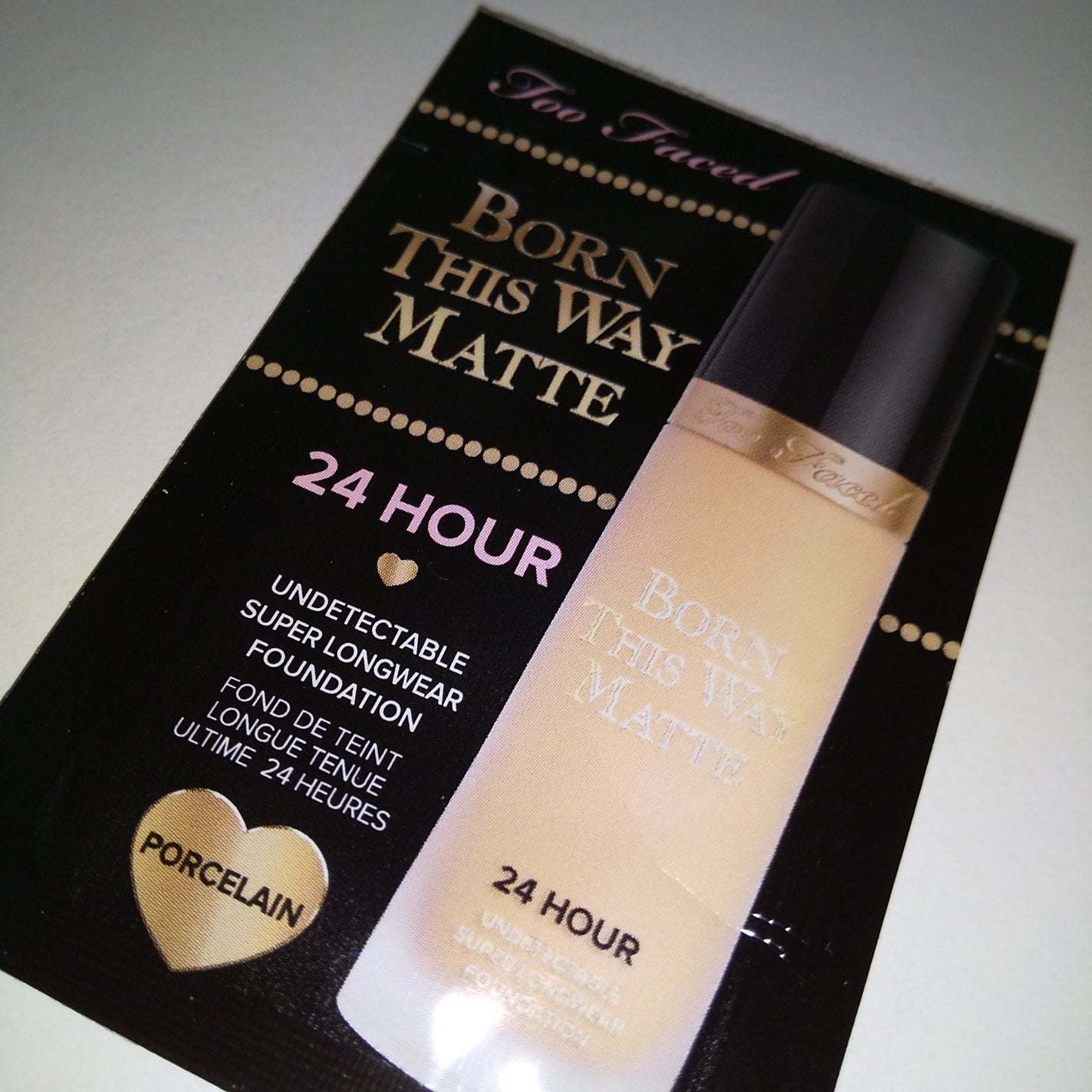 ボーン ディス ウェイ アンディテクタブル 24H マット ファンデーション/Too Faced/リキッドファンデーションを使ったクチコミ(6枚目)