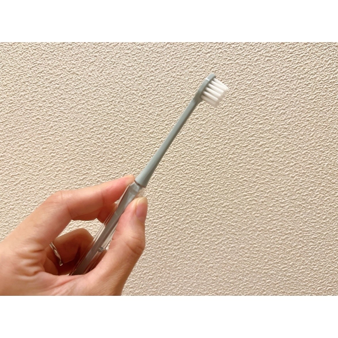 オーラツープレミアムハブラシ なめらかフィット/オーラツー/歯ブラシを使ったクチコミ(4枚目)