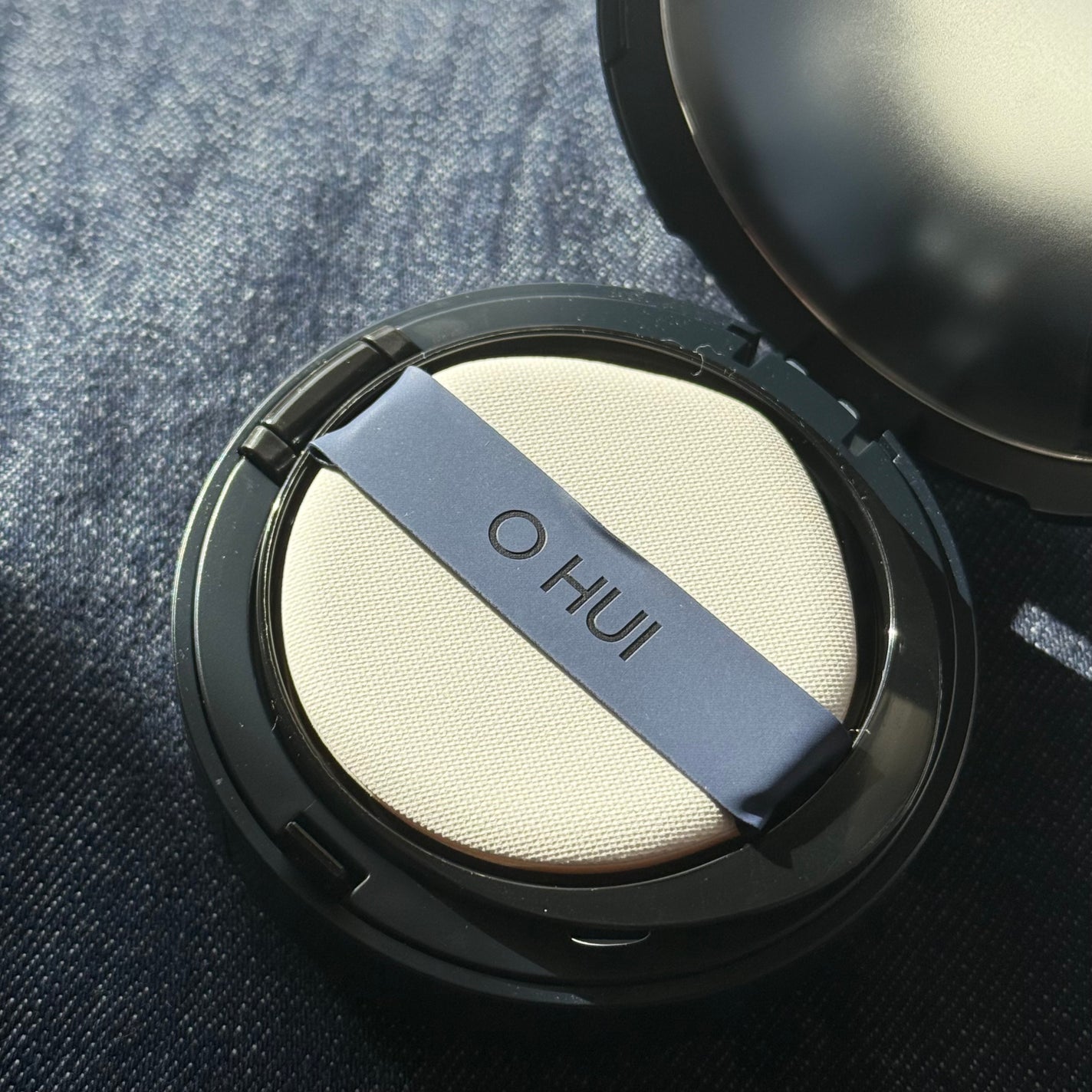 アルティメットフィット ロングウェアデニムクッション/OHUI/クッションファンデーションを使ったクチコミ(2枚目)