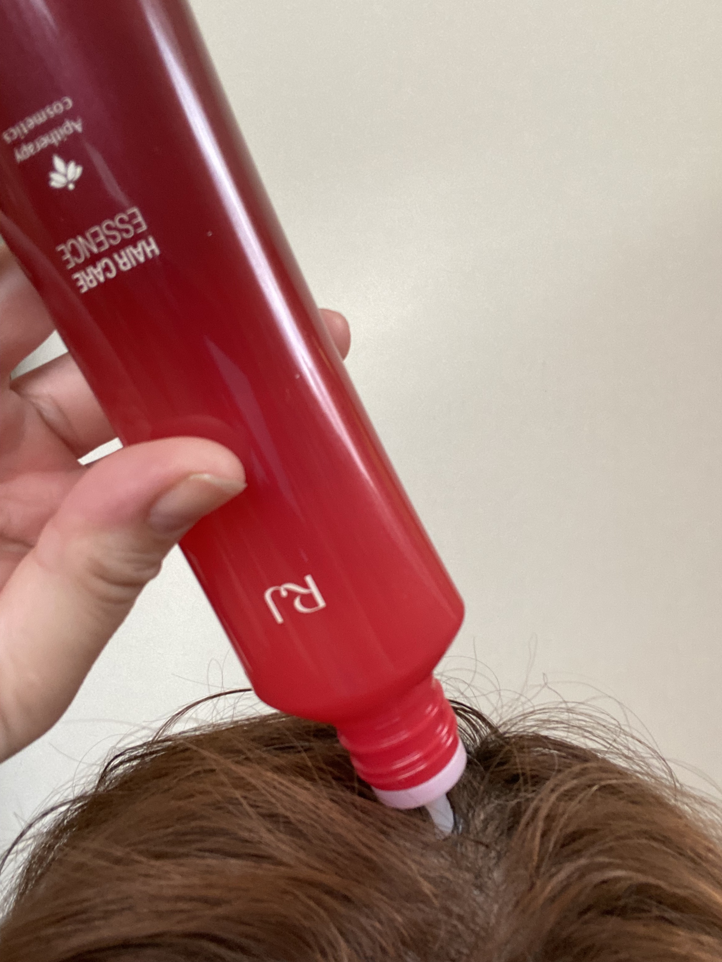 薬用 RJ地肌ケア エッセンス /アピセラピーコスメティクス/頭皮ローションを使ったクチコミ（3枚目）