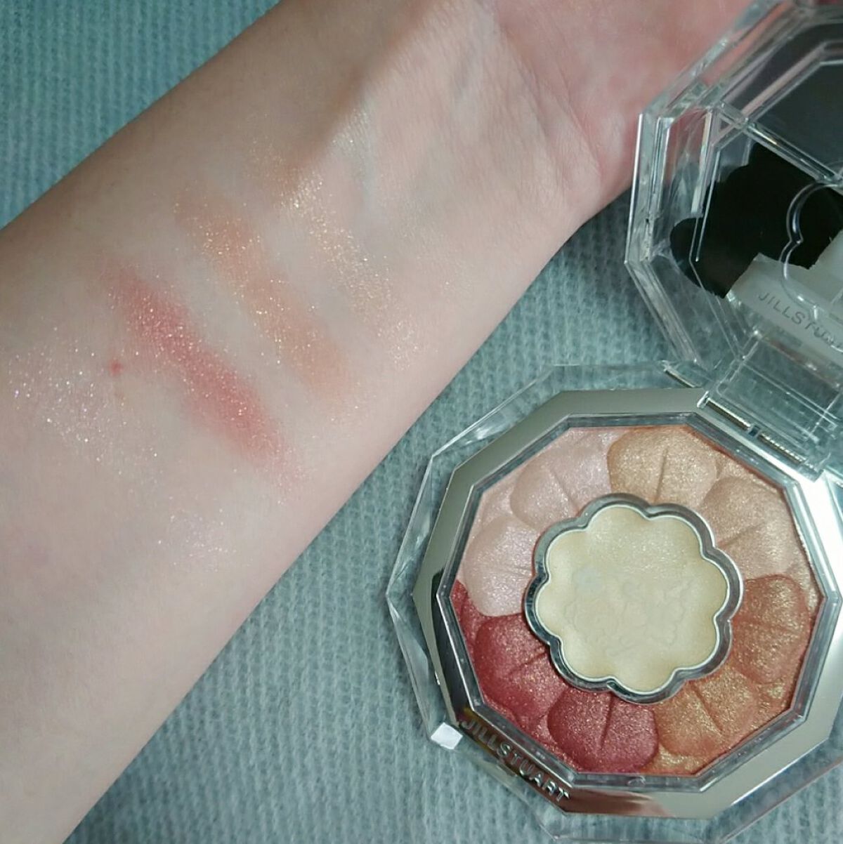 ジルスチュアート ブルームクチュール アイズ/JILL STUART/アイシャドウパレットを使ったクチコミ(2枚目)