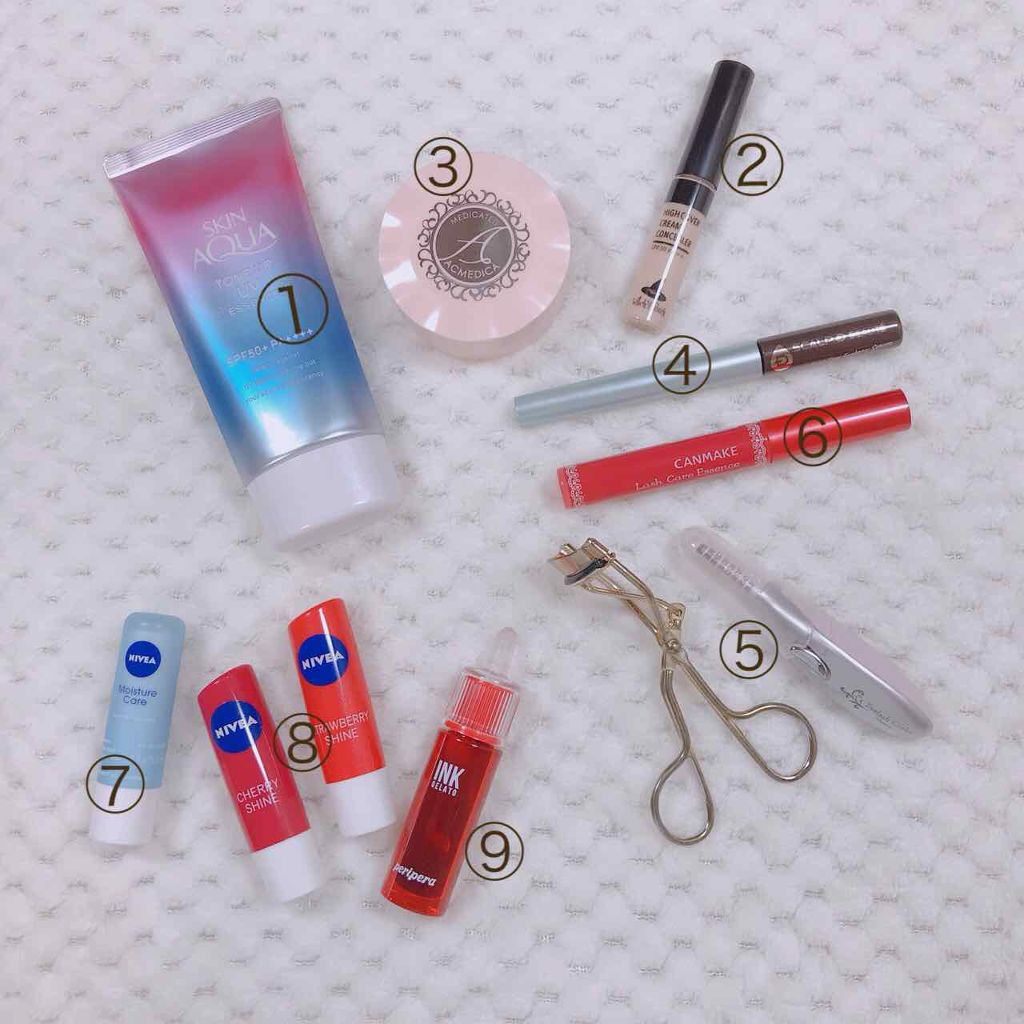 ニベア リップケアシャインシリーズ(韓国限定)/NIVEA(海外)/リップクリームを使ったクチコミ(2枚目)