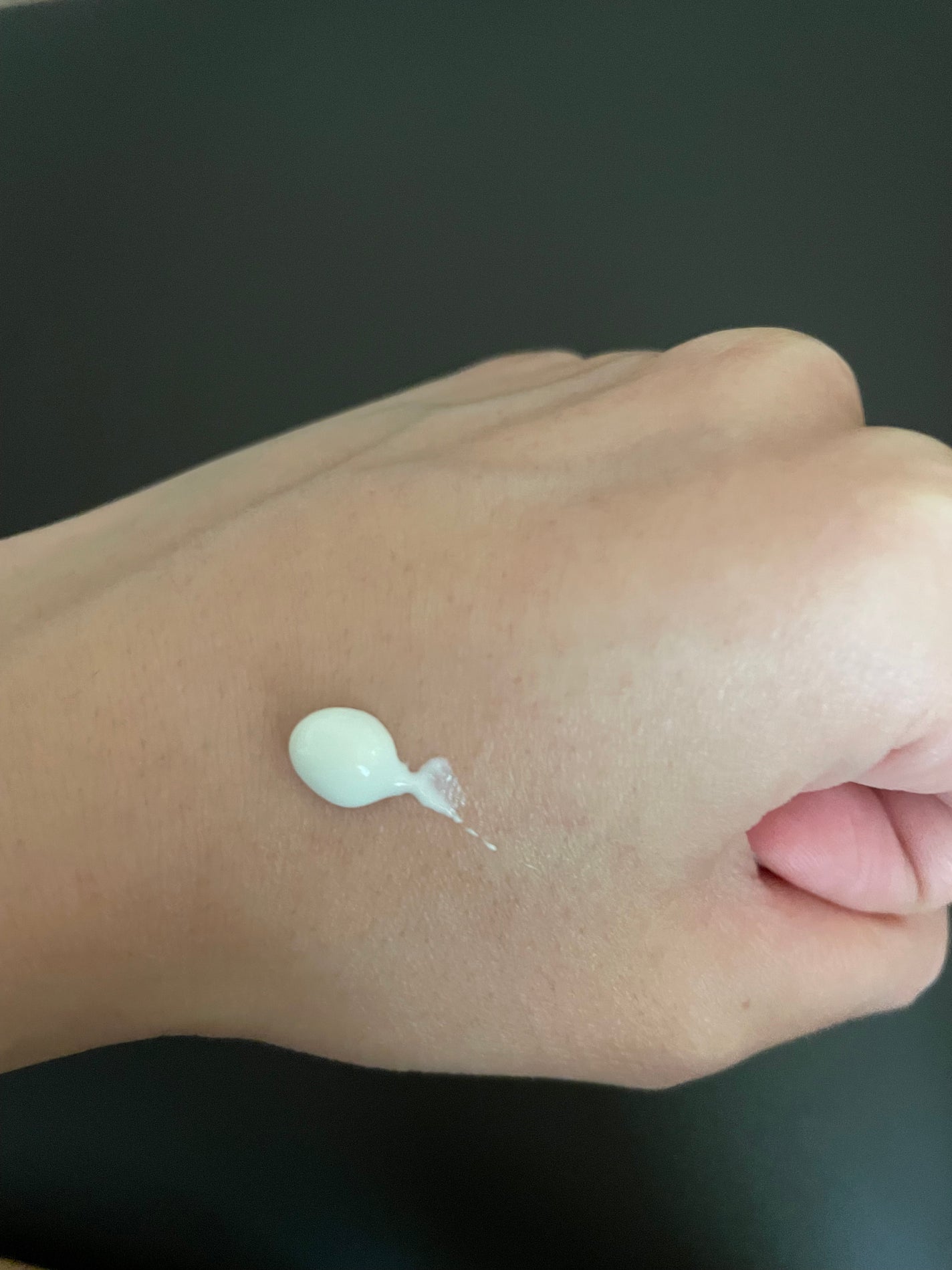 ヒアルーシカ ウォーターフィット サンセラム/SKIN1004/日焼け止めローションを使ったクチコミ(2枚目)