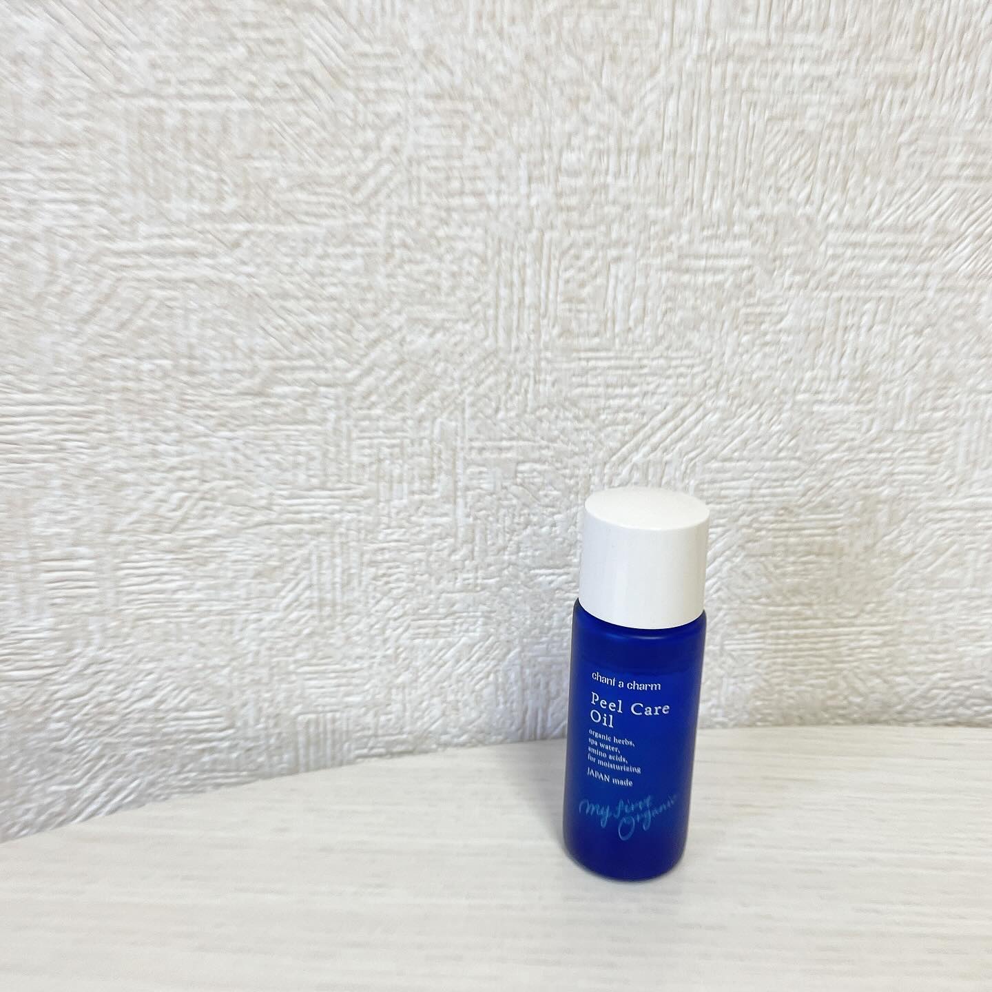 
chant a charm
ピールケアオイル
30ml
2,880円
⁡
⁡
数種類の植物オイルや植物性セラミドが含まれているので、肌を保湿しながら、コメ発酵液で角質ケアしてくれます🌾
⁡
2層になっているため、使用前はよく振ってから化