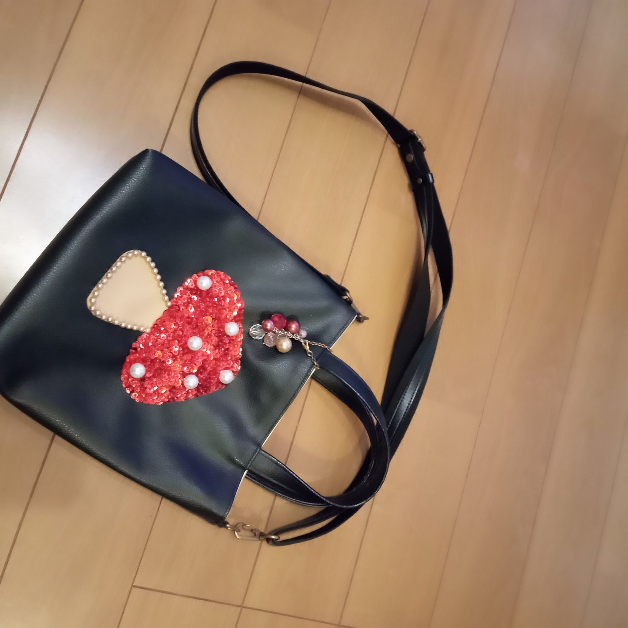 トゥザムーン 柔軟剤 トワイライトマジックの香り 詰替え大容量 860ml/ラボン/柔軟剤を使ったクチコミ（2枚目）