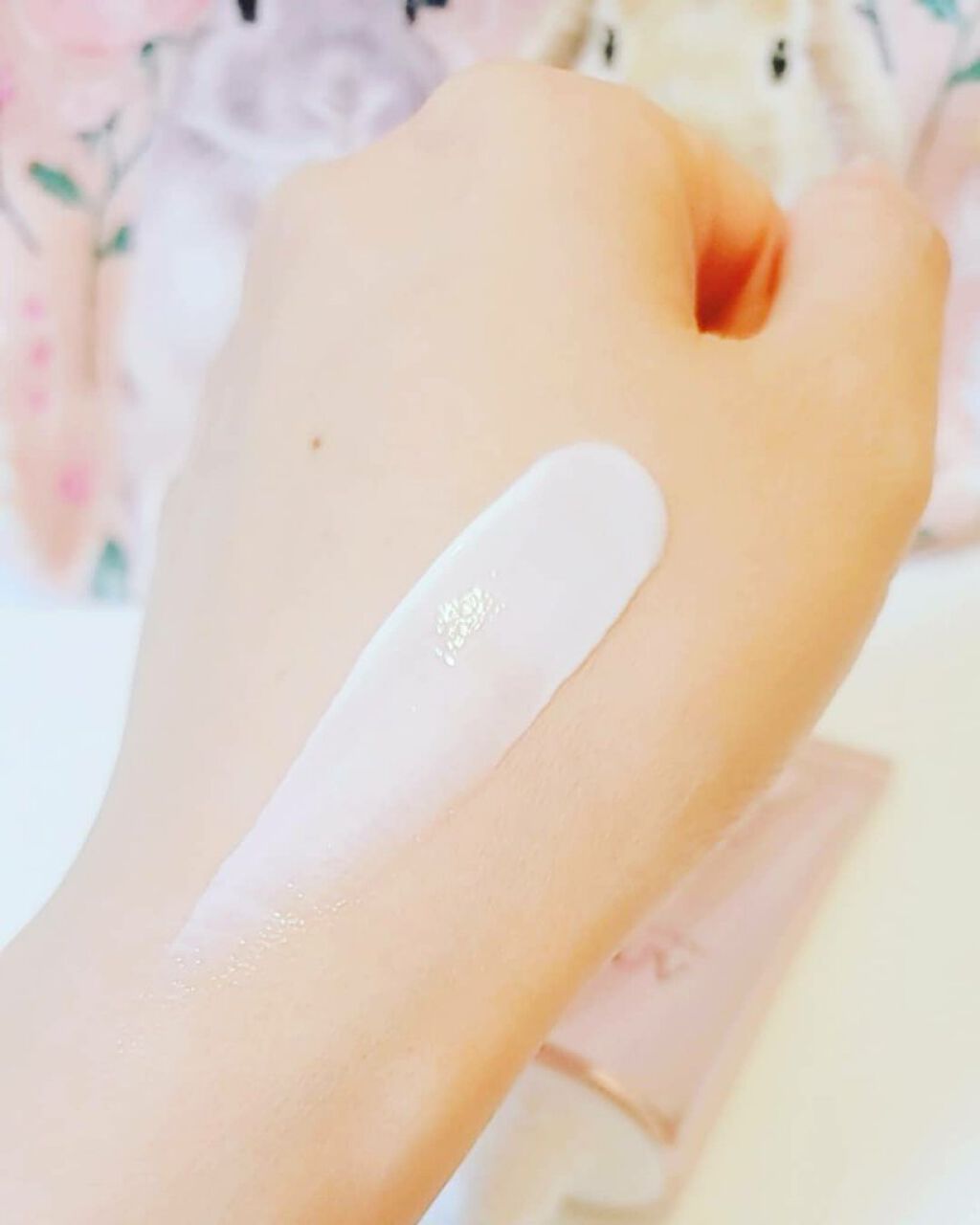 フォーザエフ 薬用 リンクルクリア ハンド UV /ナリスアップ/ハンドクリームを使ったクチコミ(4枚目)