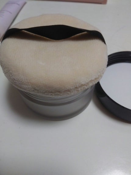 ルースセッティングパウダー トランスルーセント/ローラ メルシエ/ルースパウダーを使ったクチコミ(4枚目)