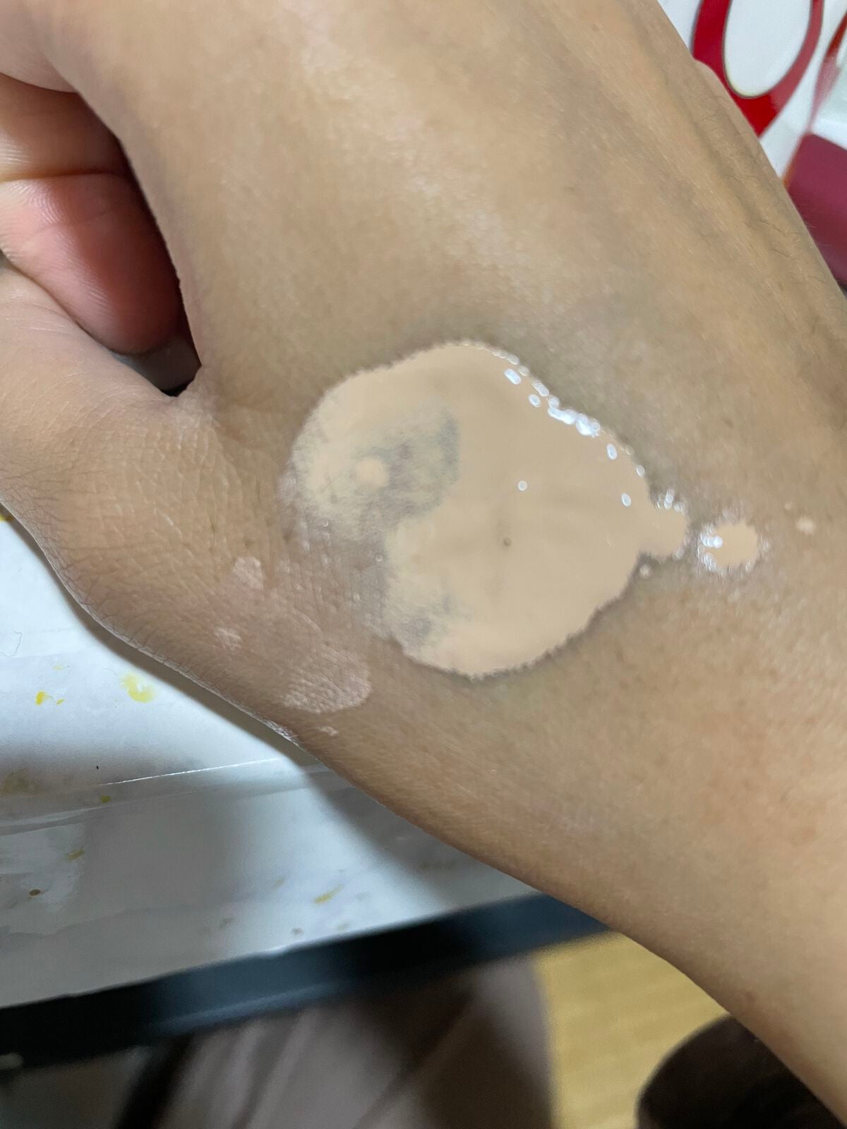 ディオールスキン フォーエヴァー フルイド グロウ/Dior/リキッドファンデーションを使ったクチコミ(2枚目)