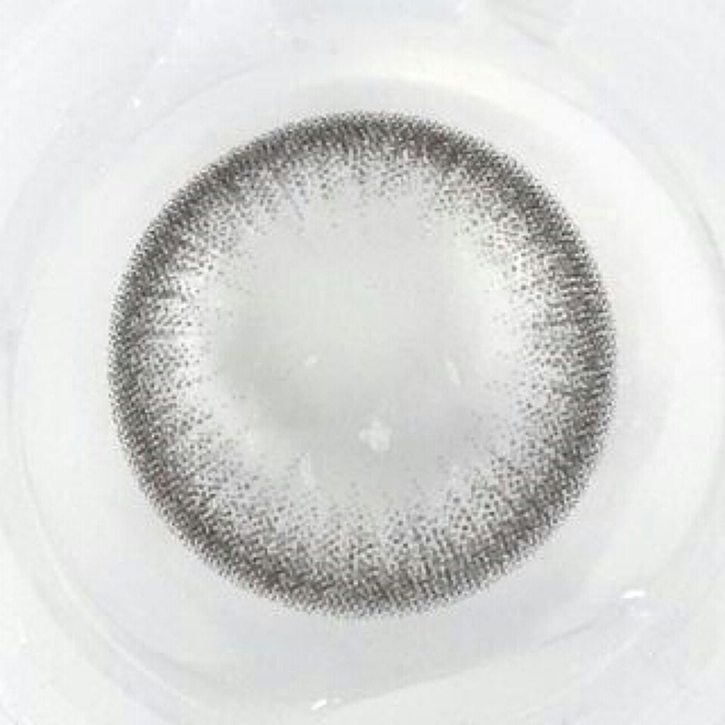 デコラティブアイズ ヴェール/Decorative Eyes/カラーコンタクトレンズを使ったクチコミ(3枚目)