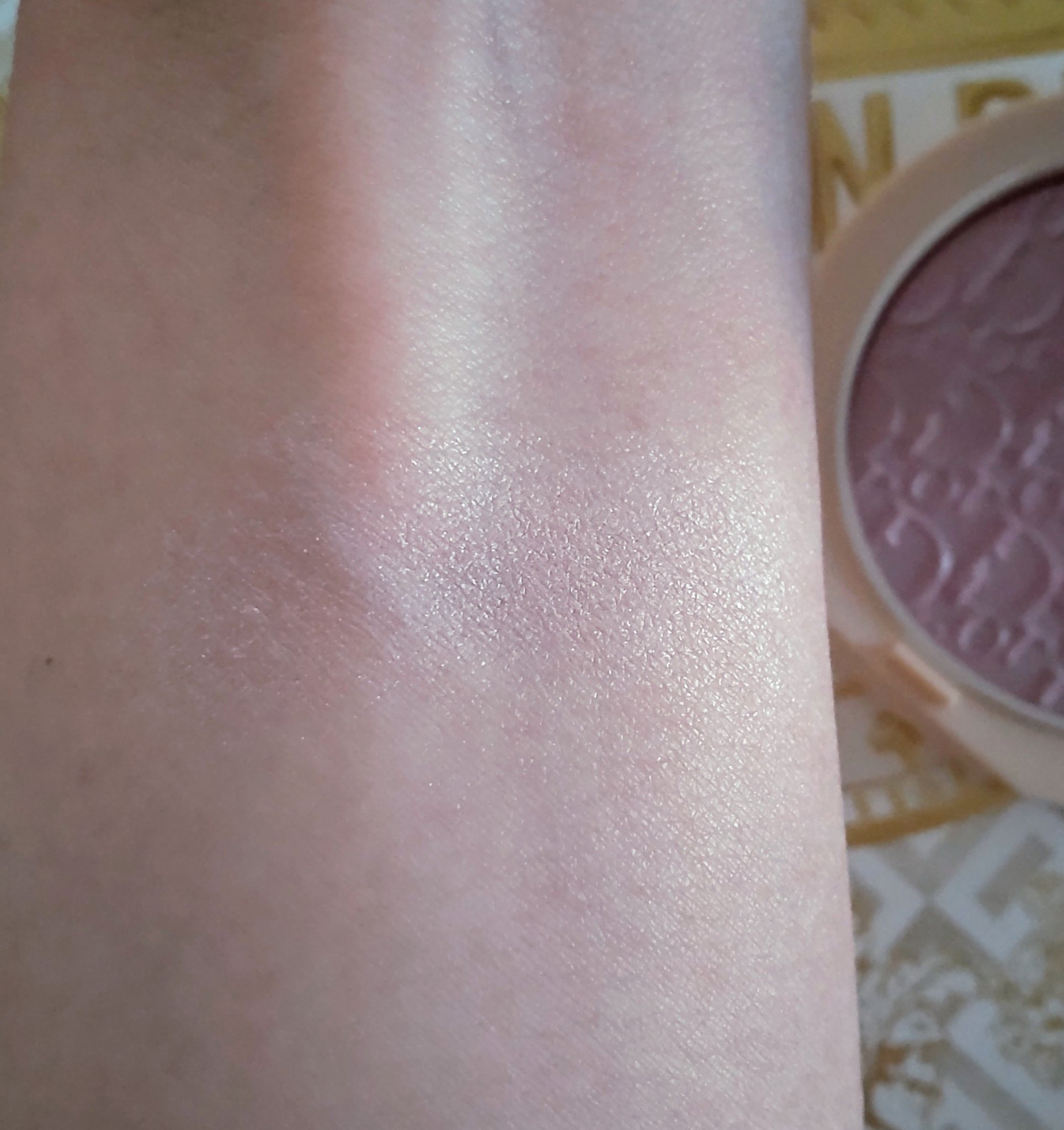 ディオールスキン フォーエヴァー クチュール ルミナイザー/Dior/プレストパウダーを使ったクチコミ（3枚目）