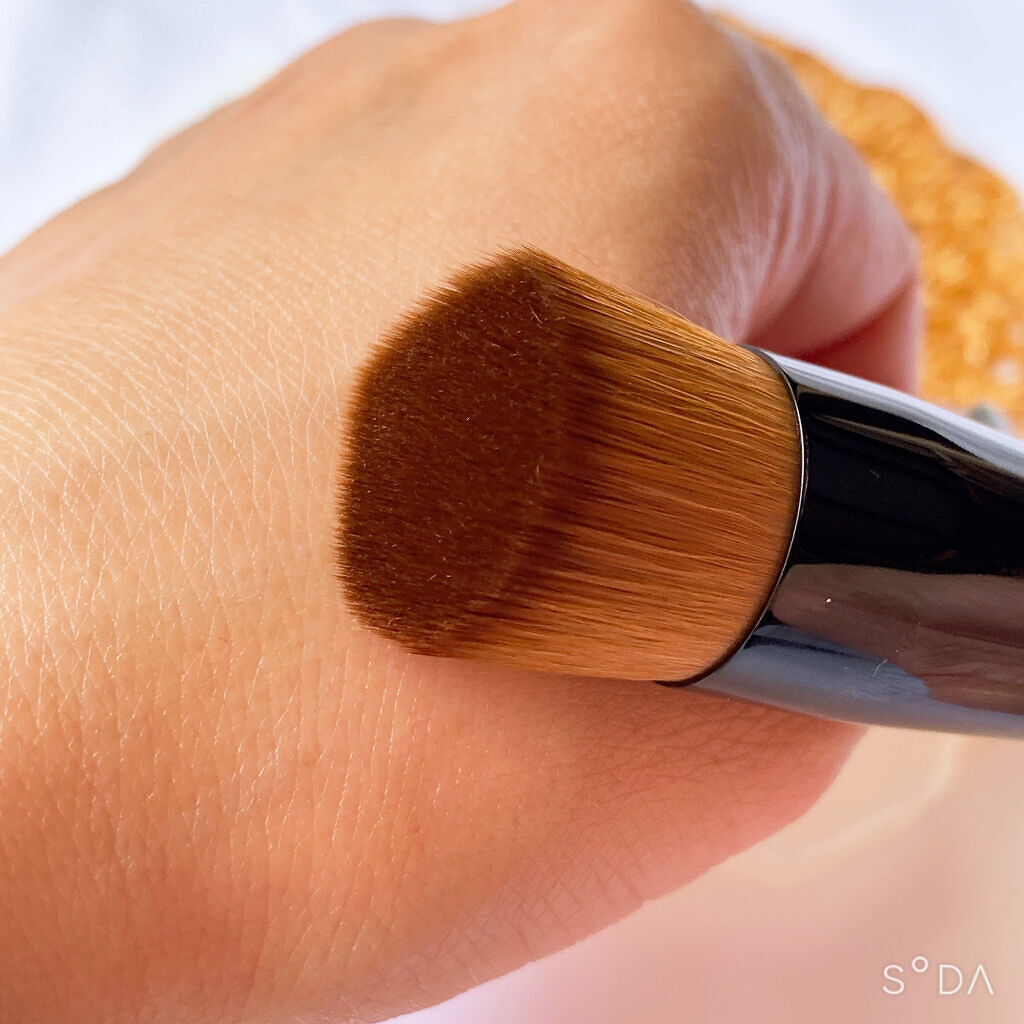 ファンデーション ブラシ 131　（専用ケース付き）/SHISEIDO/メイクブラシを使ったクチコミ（3枚目）