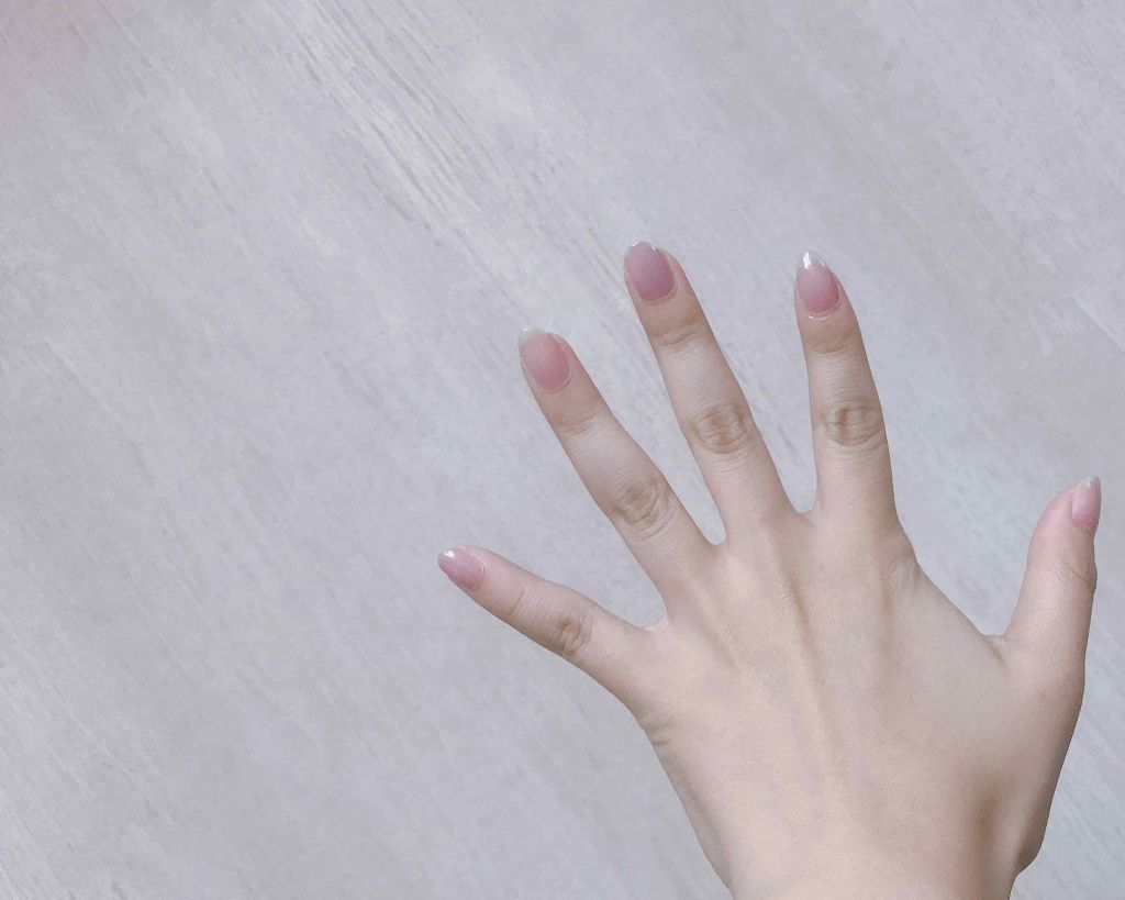 フローリックネイルラッカー/エレガンス クルーズ/マニキュアを使ったクチコミ(2枚目)