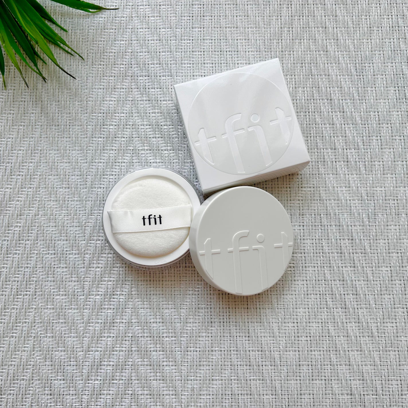 トランスルーセントセットフィニッシングパウダー/TFIT/ルースパウダーを使ったクチコミ(3枚目)