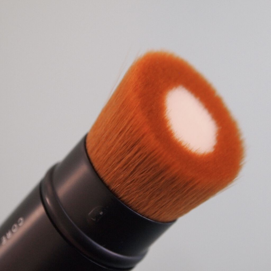 コア カバレッジ ブラシ/bareMinerals/メイクブラシを使ったクチコミ（2枚目）