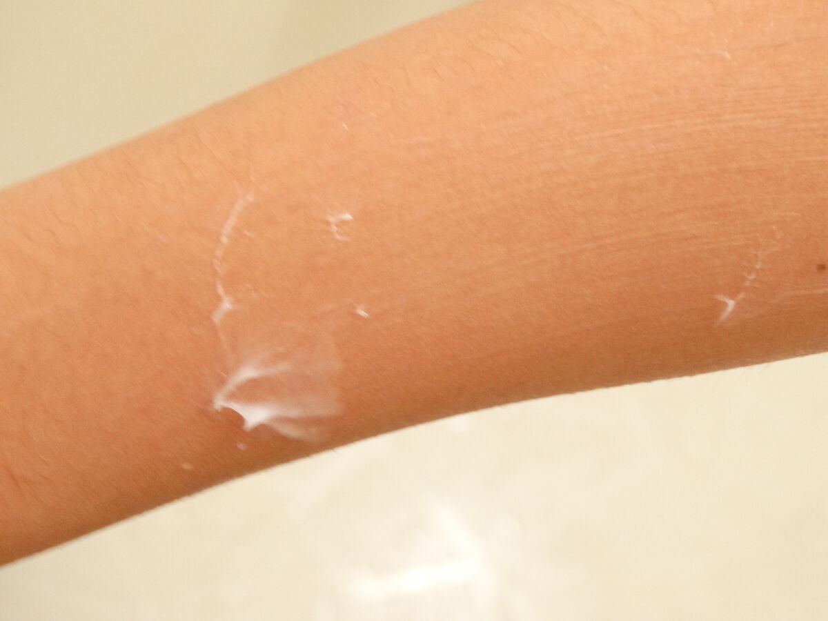 バスタイム モイストバリアクリーム/キュレル/ボディクリームを使ったクチコミ(4枚目)