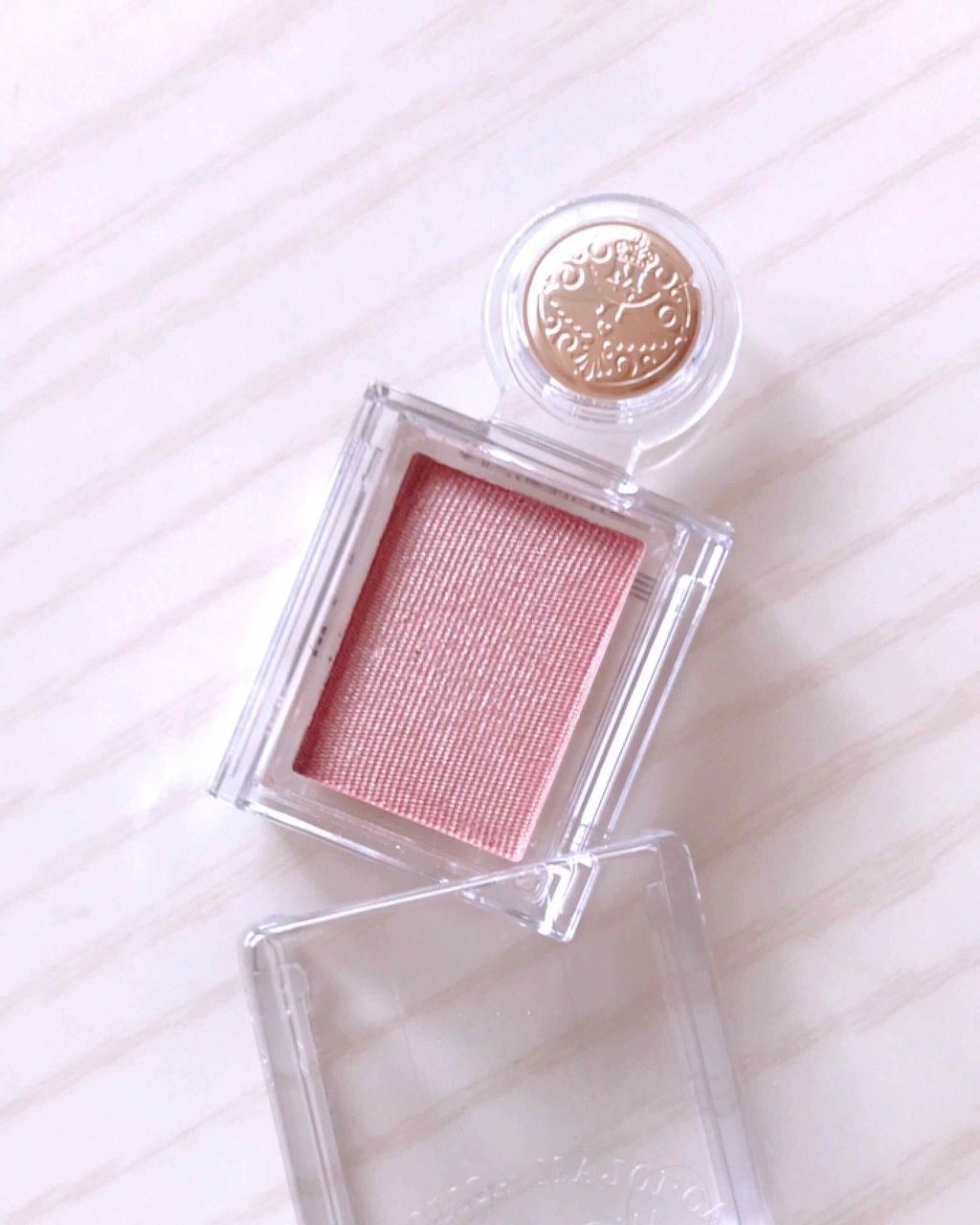 シャドーカスタマイズ/MAJOLICA MAJORCA/単色アイシャドウを使ったクチコミ(1枚目)