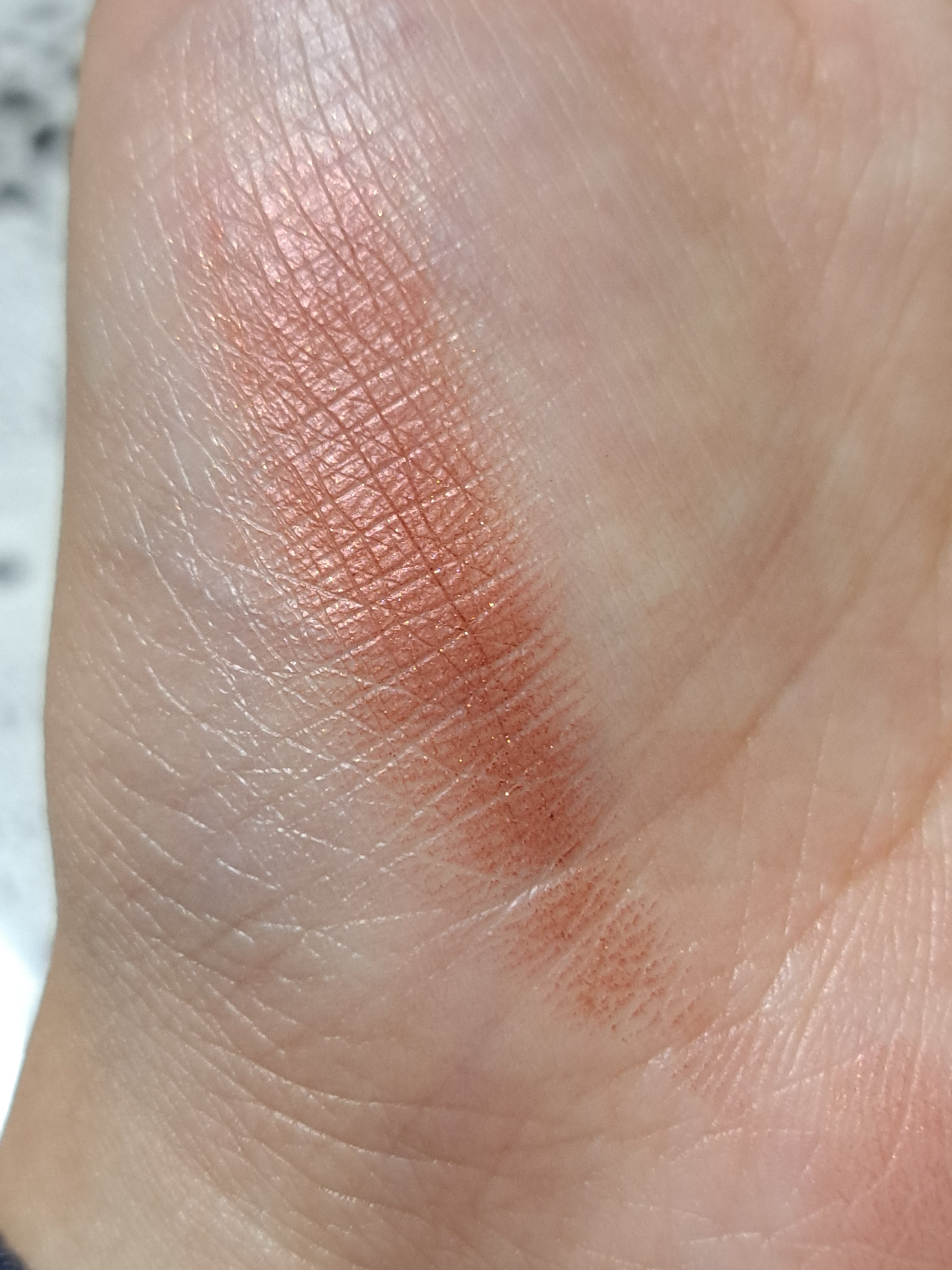 ケイト ザ アイカラー/KATE/単色アイシャドウを使ったクチコミ（3枚目）