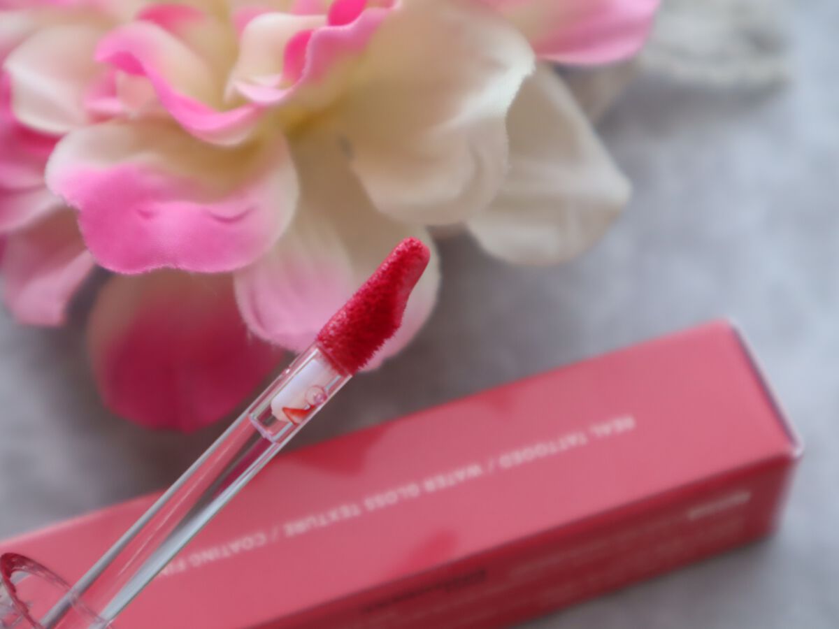 リールタトゥーグラスティント /MERYTHOD/リップティントを使ったクチコミ（2枚目）