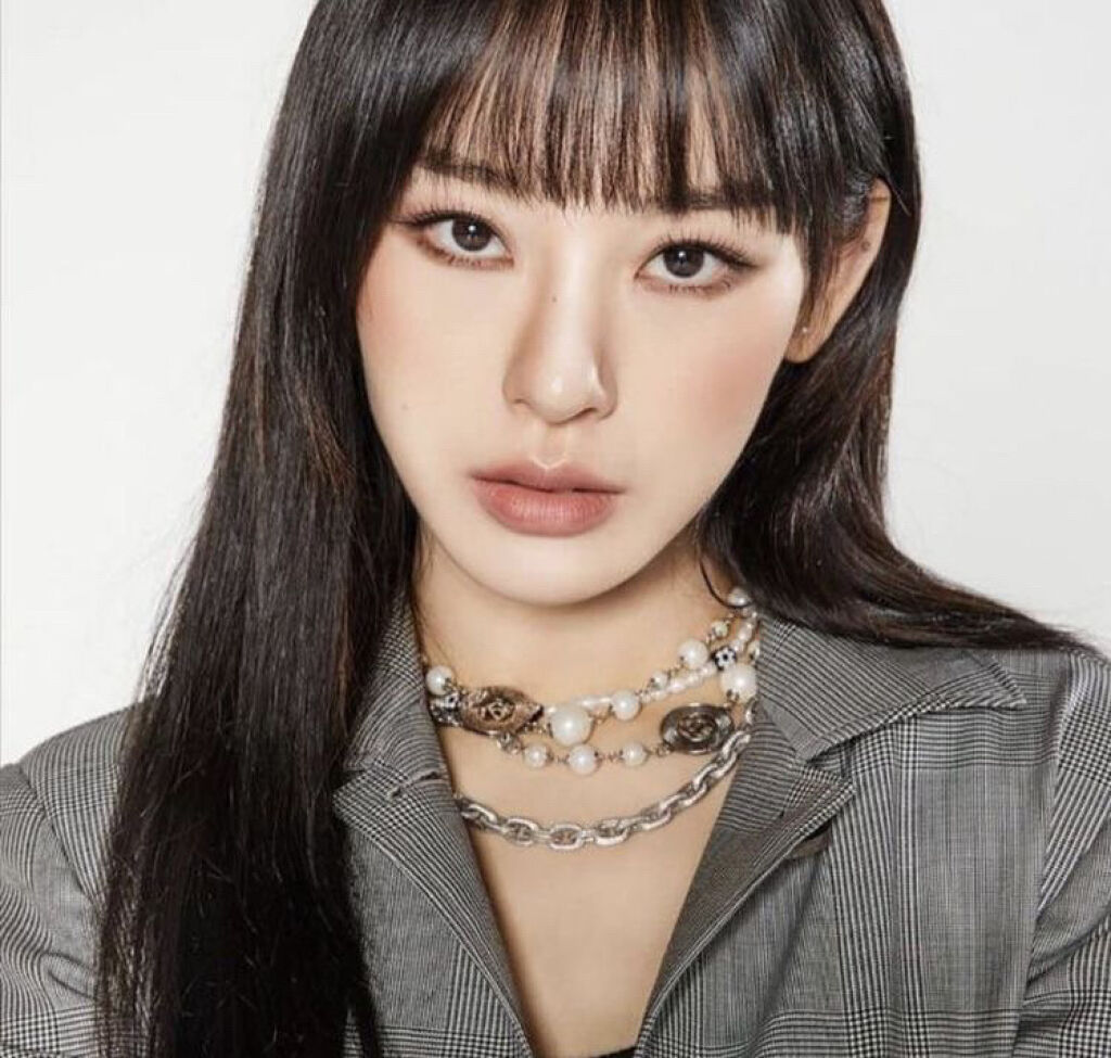 プリズム パウダーアイカラー 037 ダスティモーヴ/リンメル ロンドン/単色アイシャドウを使ったクチコミ（3枚目）