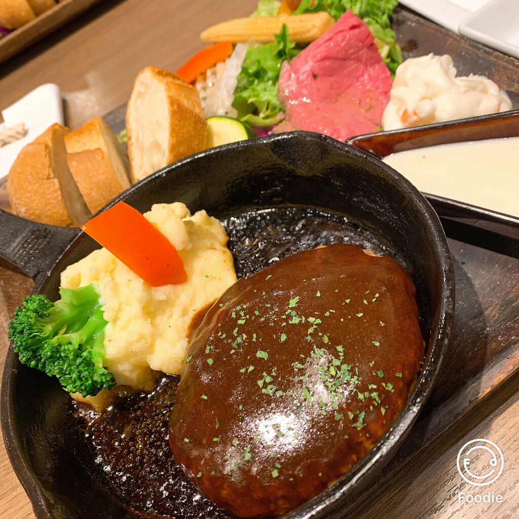 クリーム カラー フォー アイズ/TOM FORD BEAUTY/ジェル・クリームアイシャドウを使ったクチコミ(5枚目)