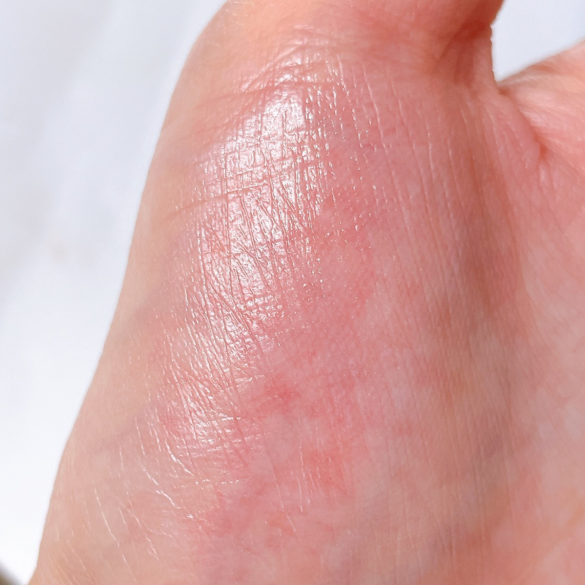 ピュアウォーターリップグロス/dasique/リップグロスを使ったクチコミ（3枚目）