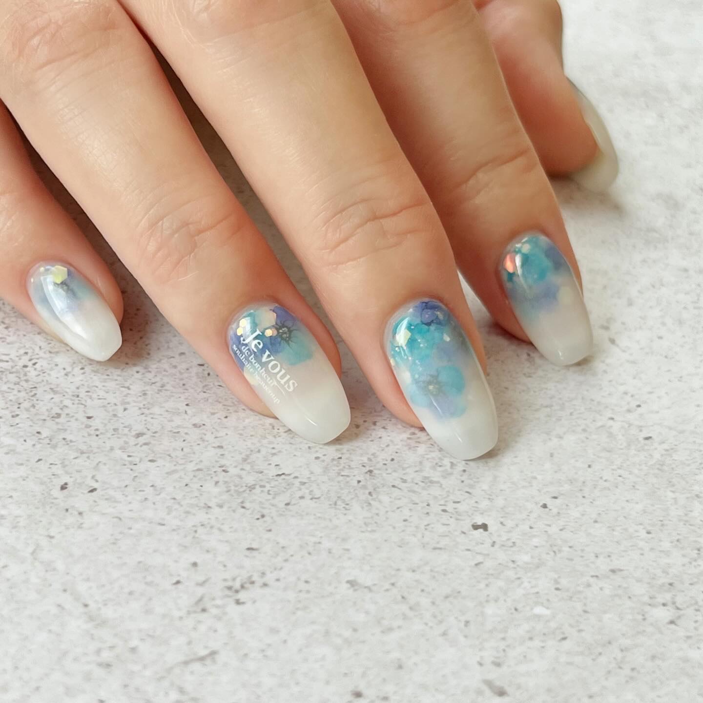 よく見るとインクアート👀
よく見るとお花👀

ってところが可愛い！！

••┈┈┈┈••

TSUMEKIRA

【NN-TOM-107】
TOMOMIプロデュース4 Layer flower 2

••┈┈┈┈••

◎その他の使用ア