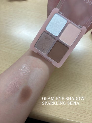 GLAM EYE SHADOW/U/CHOO/アイシャドウパレットを使ったクチコミ（3枚目）