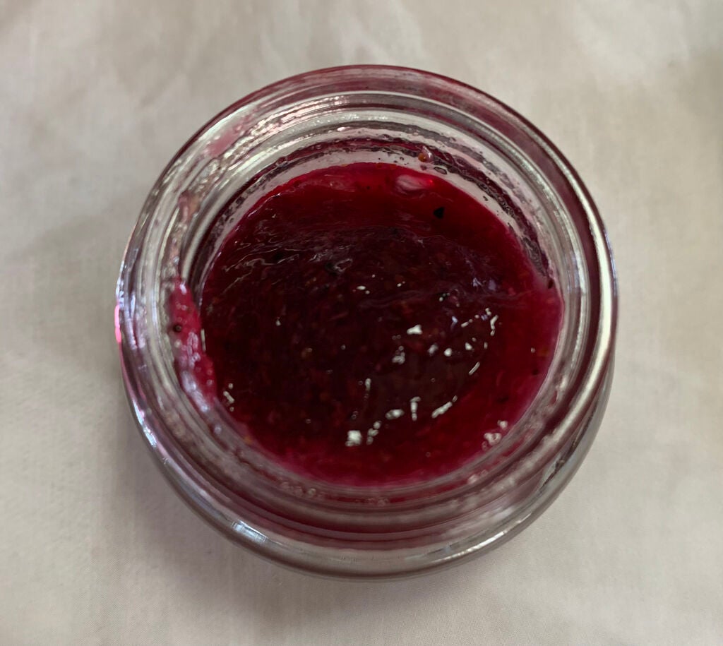 デリシャス&フルーティー リップスクラブ /L'OCCITANE/リップスクラブを使ったクチコミ(2枚目)