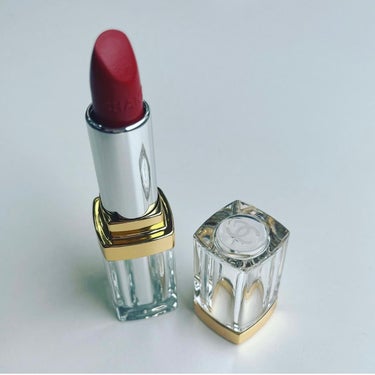 CHANEL トランテアン ル ルージュのクチコミ「美しすぎるリップ💄✨

#CHANEL
#トランテアンルルージュ
#ルージュイマジネール
価格.....」（1枚目）