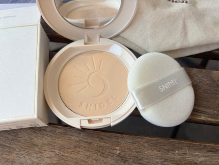 SNIDEL BEAUTY プレストパウダーナチュラル グロウのクチコミ「SNIDEL BEAUTY
プレストパウダーナチュラル グロウ
EX01Prismatic .....」(1枚目)