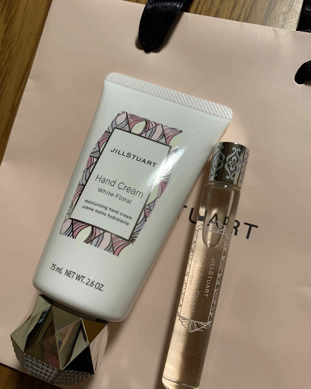 ジルスチュアート リラックス ハンドクリーム/JILL STUART/ハンドクリームを使ったクチコミ（2枚目）